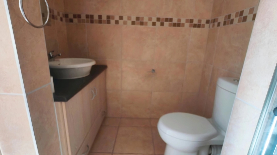 2 Bedroom Property for Sale in Blue Mountain Village Western Cape